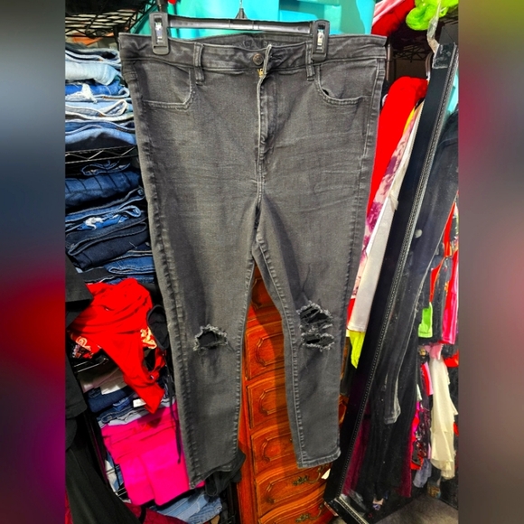 🍂🍁American eagle high rise jeggings distressed 18s - Picture 2 of 6